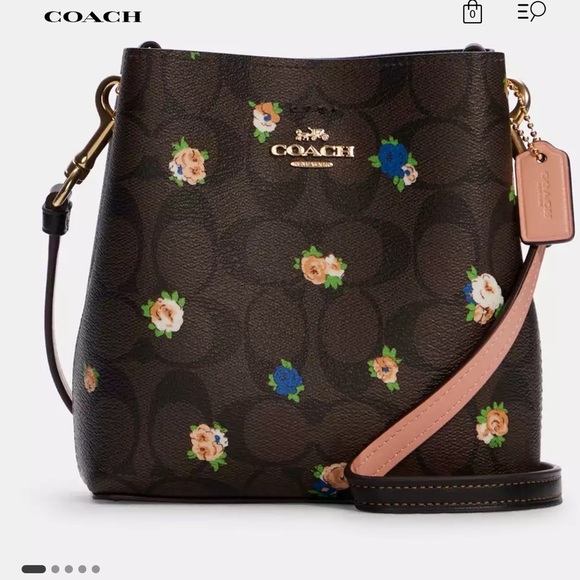 Nwot Mini Town Bucket Bag In Signature Canvas With Vintage Mini Rose Print - Picture 2 of 9